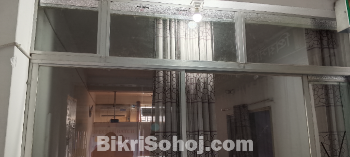 কোচিং সেন্টারের মালামাল বিক্রয়